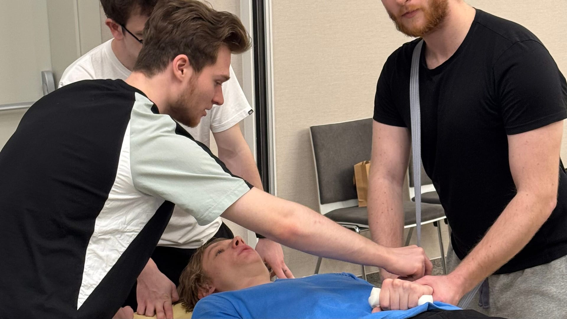 IMG_4912 Zdravie pohybom - Librum Foundation venovalo desiatkam študentov fyzioterapie účasť na akreditovaných kurzoch