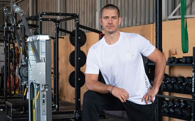 Prečo cvičiacim a športujúcim ľuďom bežná fyzioterapia nestačí?